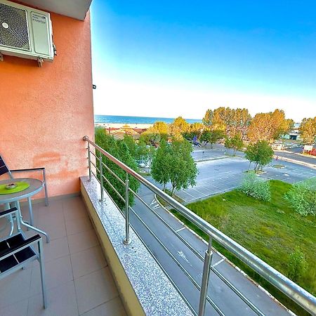 Marcony Boutique Apartments Mamaia Extérieur photo