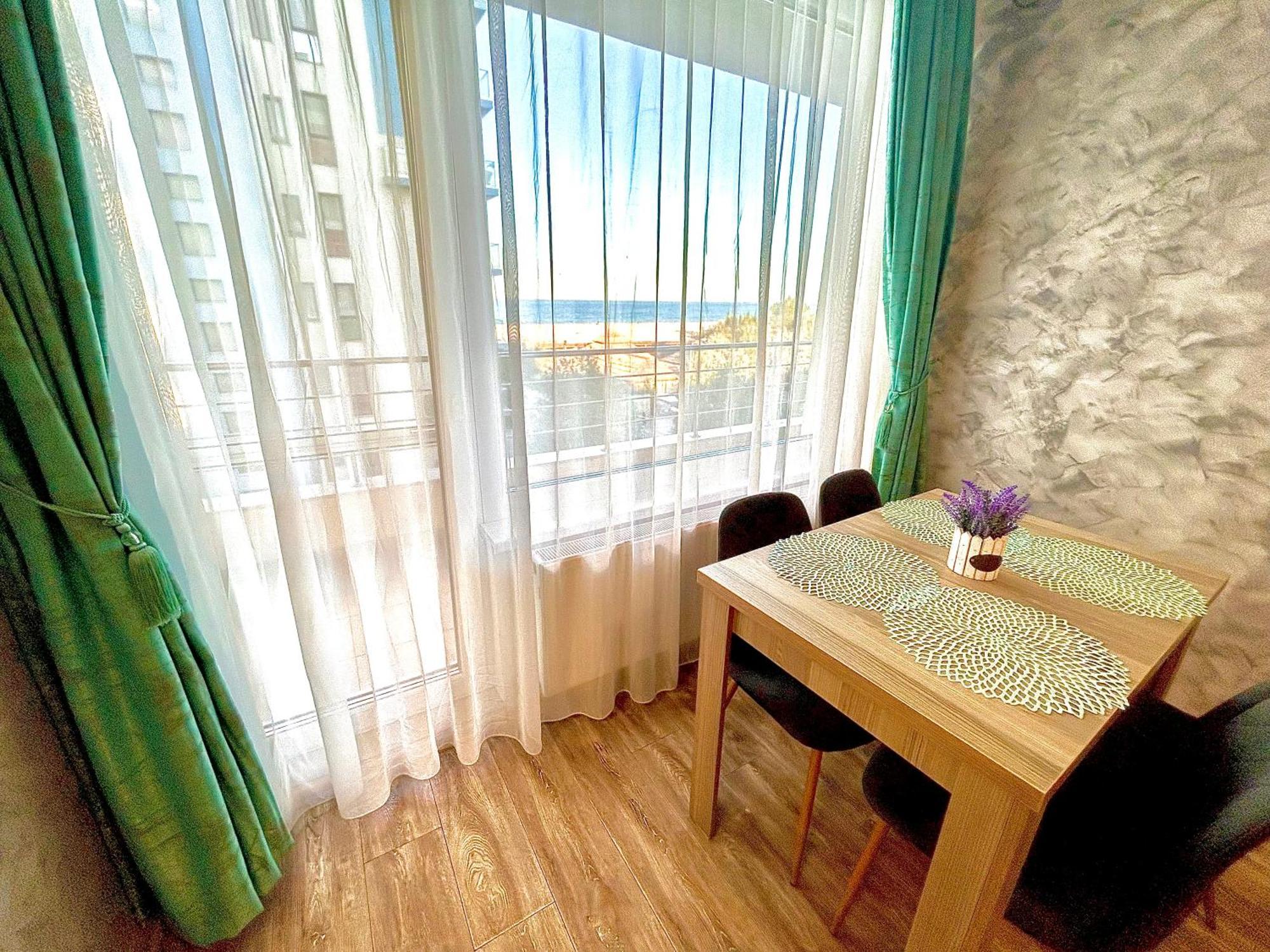 Marcony Boutique Apartments Mamaia Extérieur photo