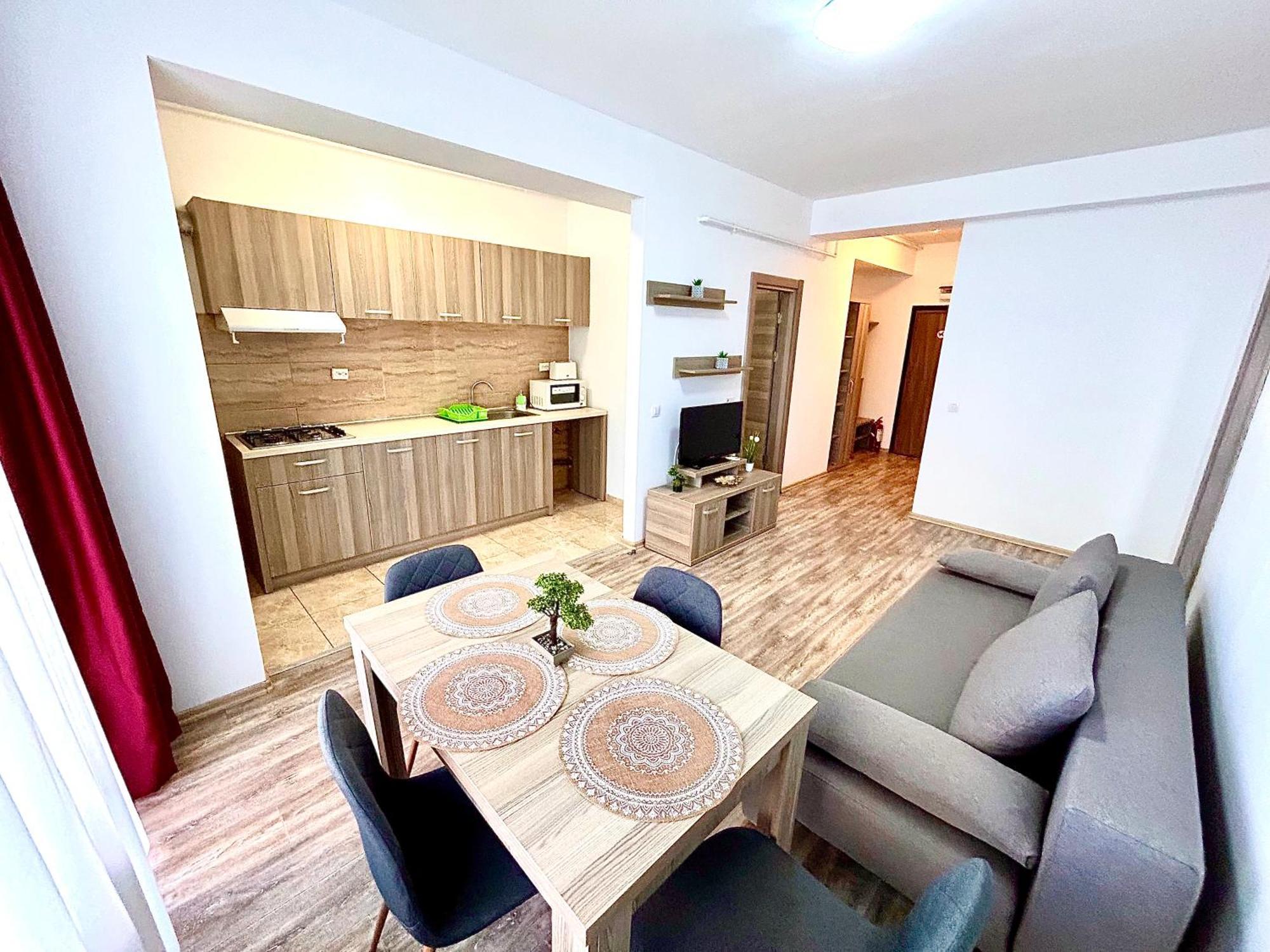Marcony Boutique Apartments Mamaia Extérieur photo