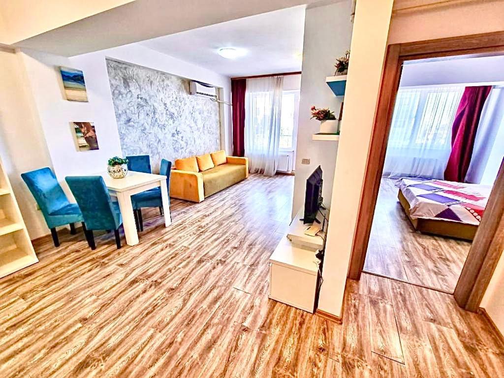 Marcony Boutique Apartments Mamaia Extérieur photo