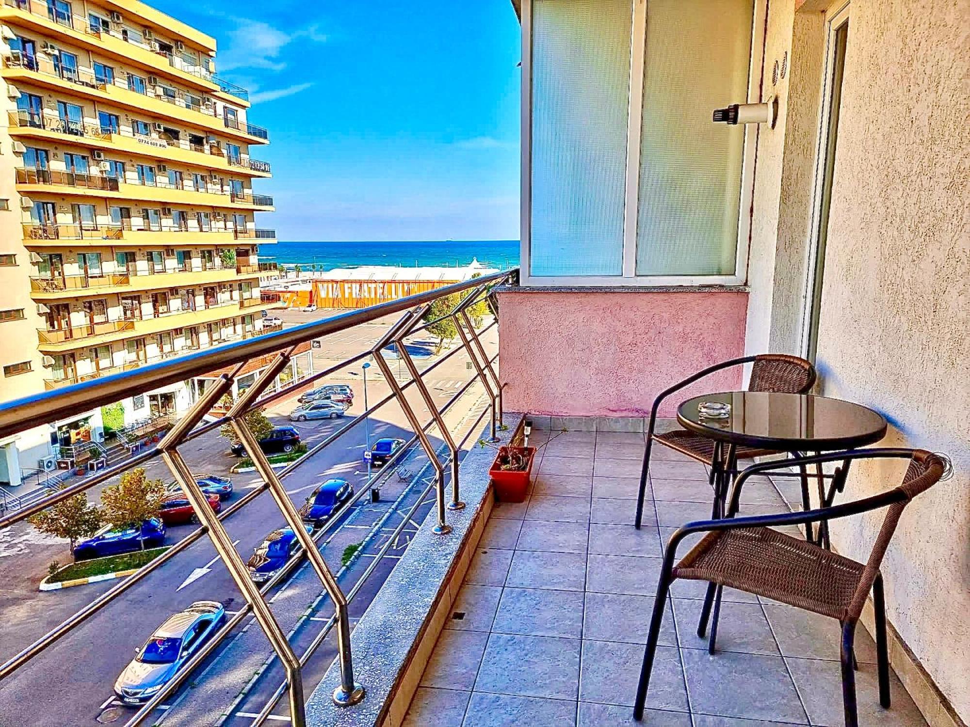 Marcony Boutique Apartments Mamaia Extérieur photo