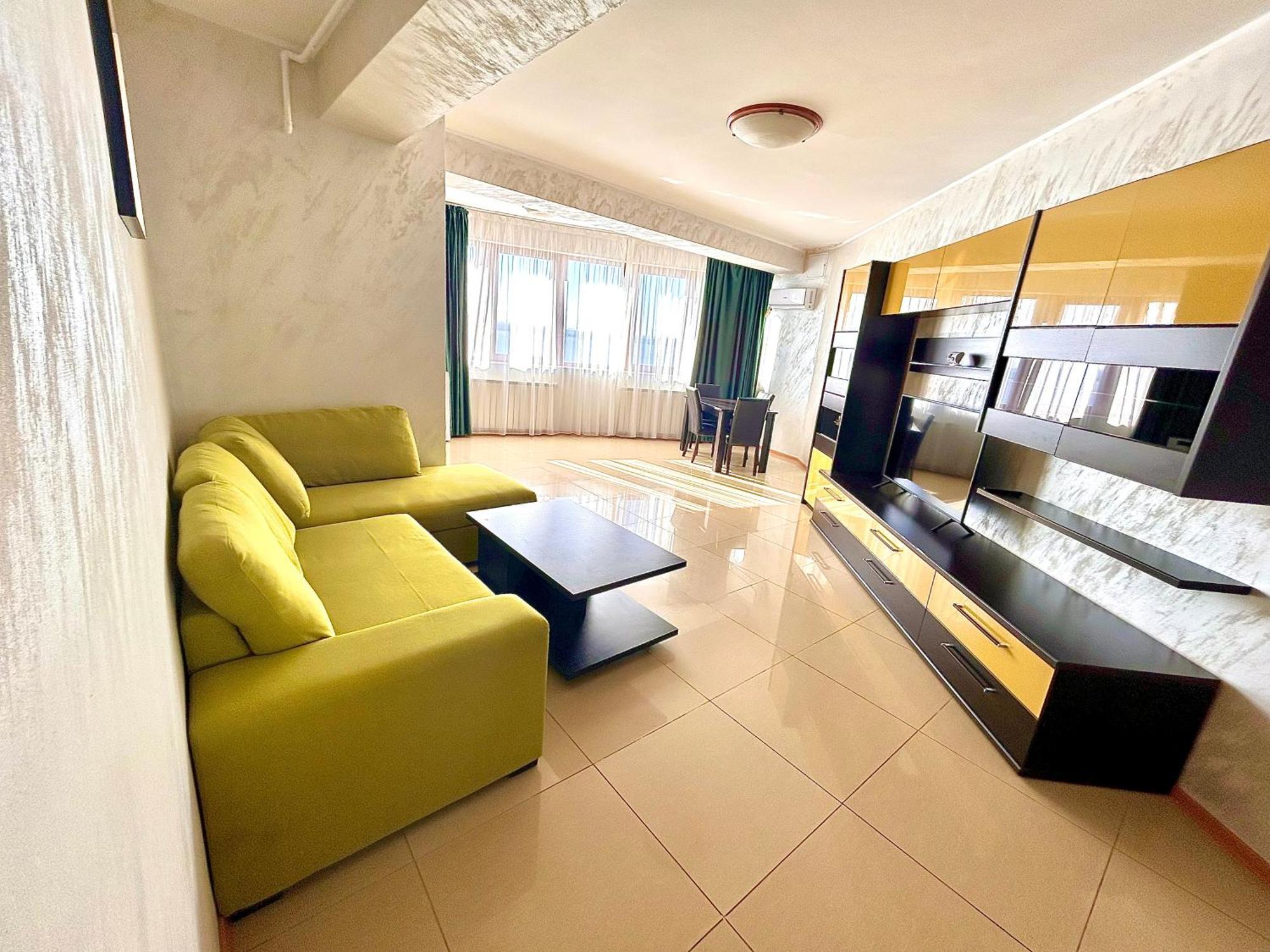 Marcony Boutique Apartments Mamaia Extérieur photo