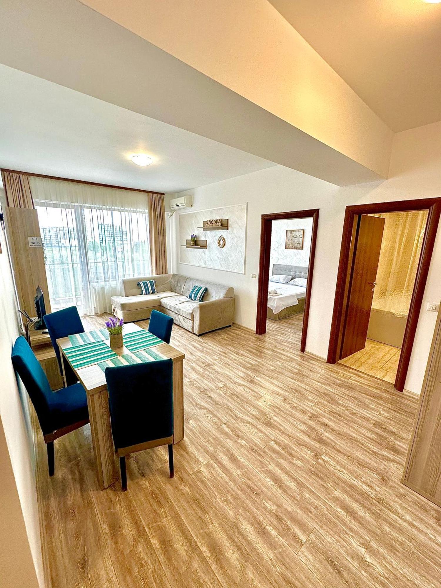Marcony Boutique Apartments Mamaia Extérieur photo