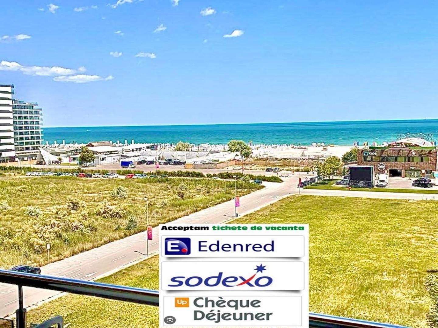 Marcony Boutique Apartments Mamaia Extérieur photo